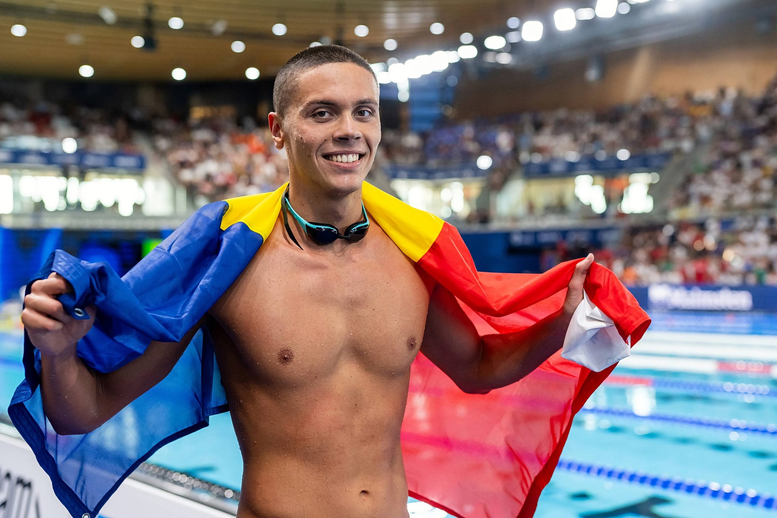 ISTORIE! David Popovici, singurul înotător care reușește această performanță! Aur european și la 200 m liber